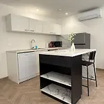 T2 Luxe 100 M Port, Clim, Wi-fi Apartamento Tolón