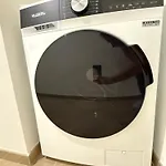 Apartamento T2 Luxe 100 M Port, Clim, Wi-fi